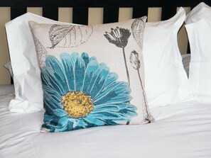 Wifi gratis y ropa de cama 