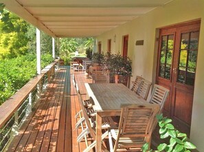 Luxury House, 4 Bedrooms | Terrace/patio