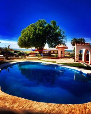 Piscina all'aperto