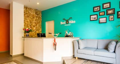 Bed & Bike Curacao Hostel