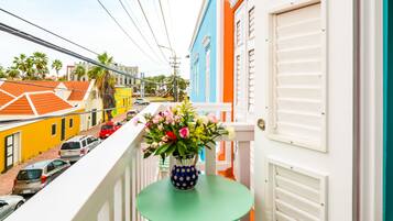 Quarto casal clássico, 1 cama Queen | Sacada