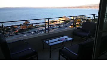 Family Apartment, 3 Bedrooms, Sea View | Terrace/patio