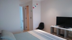 Family Apartment, 3 Bedrooms, Sea View | Individually decorated, iron/ironing board, cribs/infant beds, free WiFi - Rent Vacation by Apartments Concon (Concon)