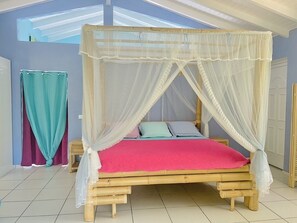 Luxury Bungalow, 1 King Bed, Mountain View | Premium bedding, minibar, individually decorated, desk - Maison d'hôtes Chez Adé Guadeloupe (Le Gosier)