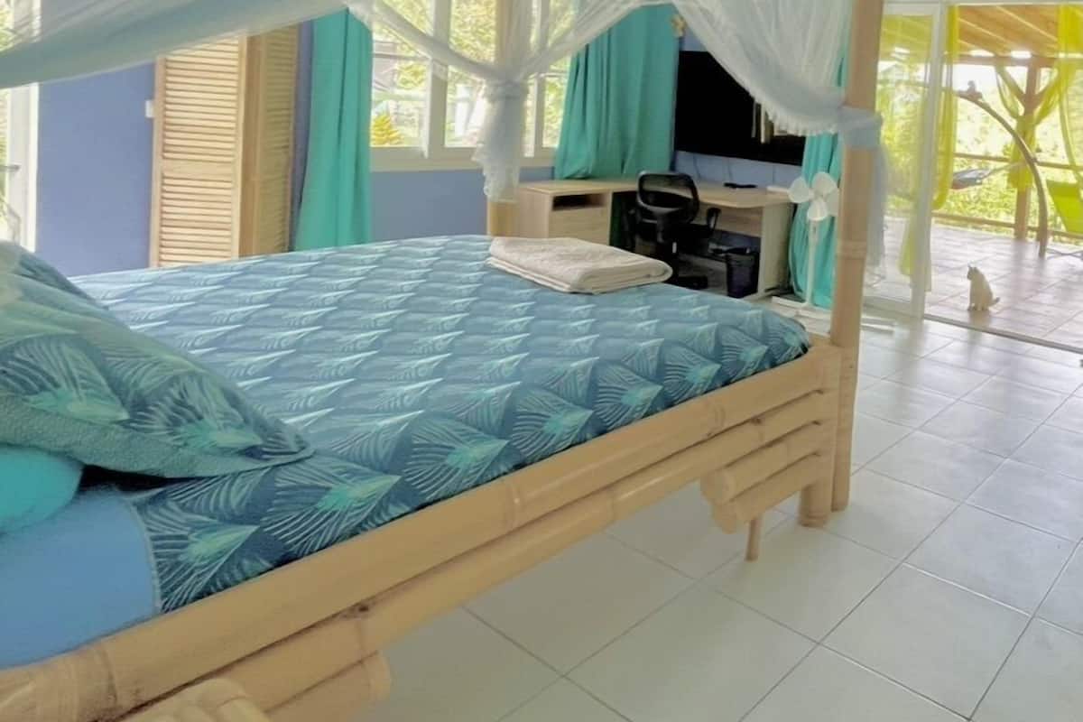 Luxury Room, 1 King Bed, Mountain View | Premium bedding, minibar, individually decorated, desk