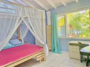 Luxury Room, 1 King Bed, Mountain View