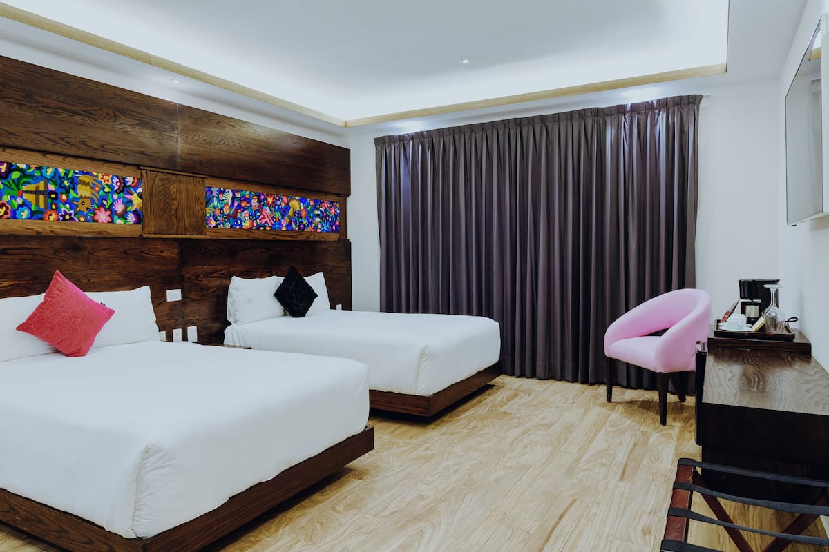 Superior Double Room | Peralatan tempat tidur premium, gebar bulu kapas, katil Select Comfort