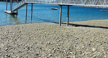 Bord de l'eau thérapeutique - plage et quai, 3BD, sans frais de nettoyage