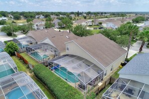 Exterior - 5 bed Disney villa with private pool, games room and Free WiFi (Davenport)