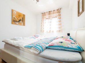 2 bedrooms, WiFi