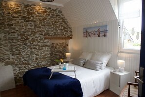 3 Schlafzimmer, Bügeleisen/Bügelbrett, Reisekinderbett, kostenloses WLAN