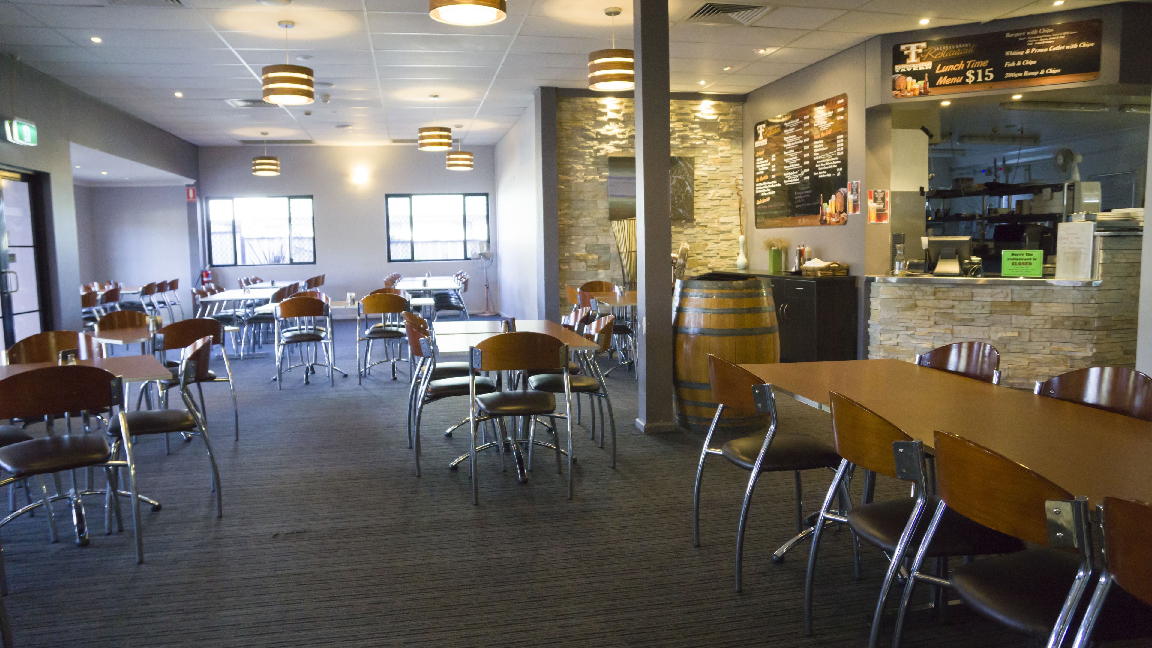 lunch and dinner served