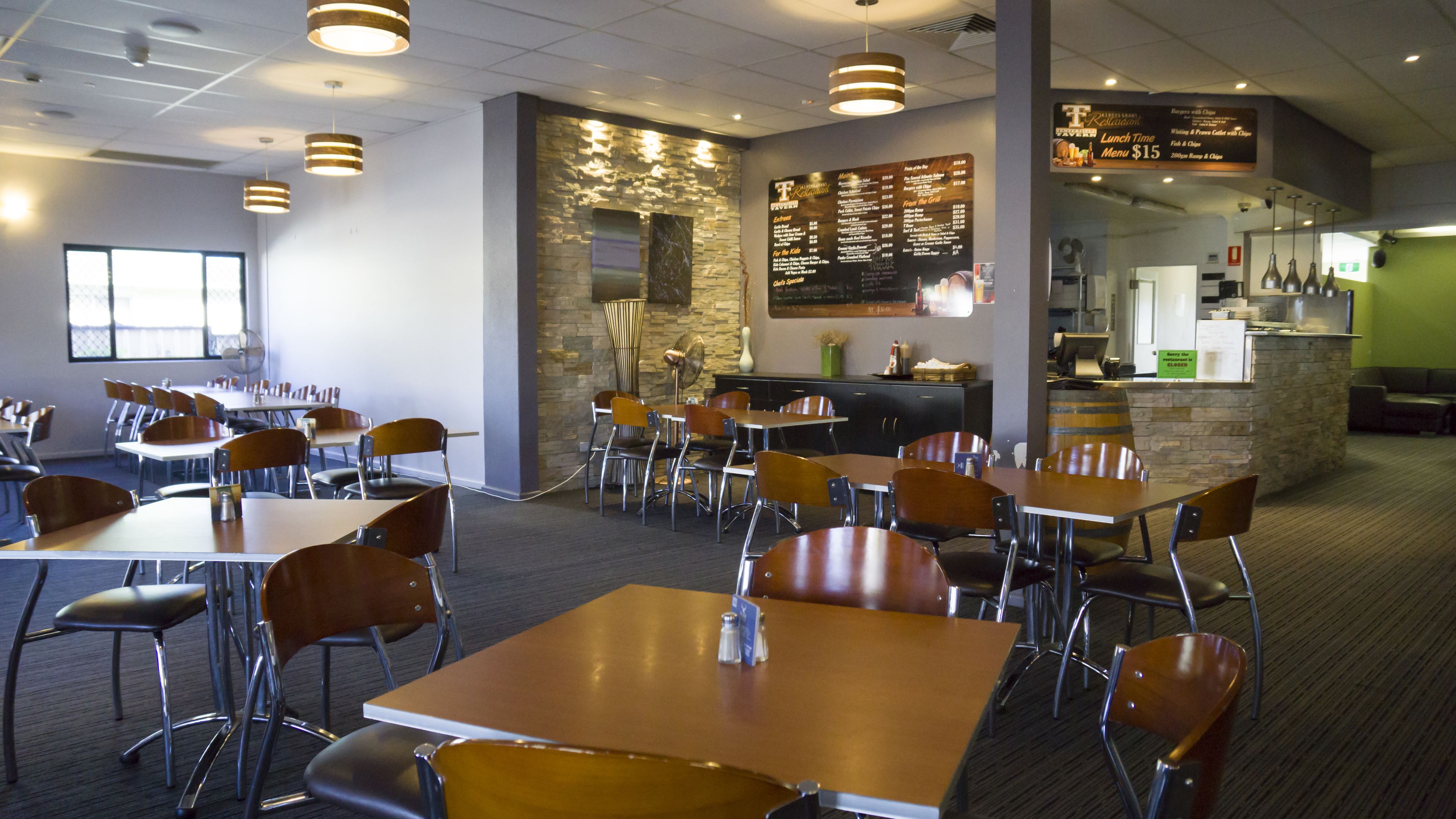 lunch and dinner served