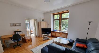 Wohung moderne, spacieux et confortable Villa bien desservi par les transports