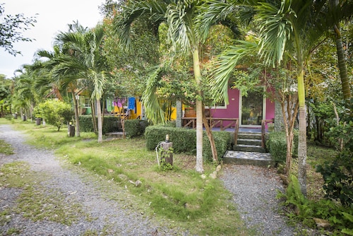Sabaidee Resort