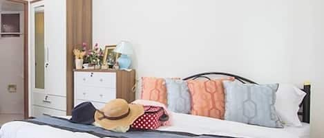 Standard Double Room | Free WiFi