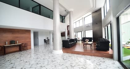 Chanthaburi Center Hotel