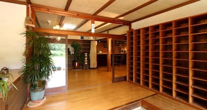 Kannabe Highland Hotel