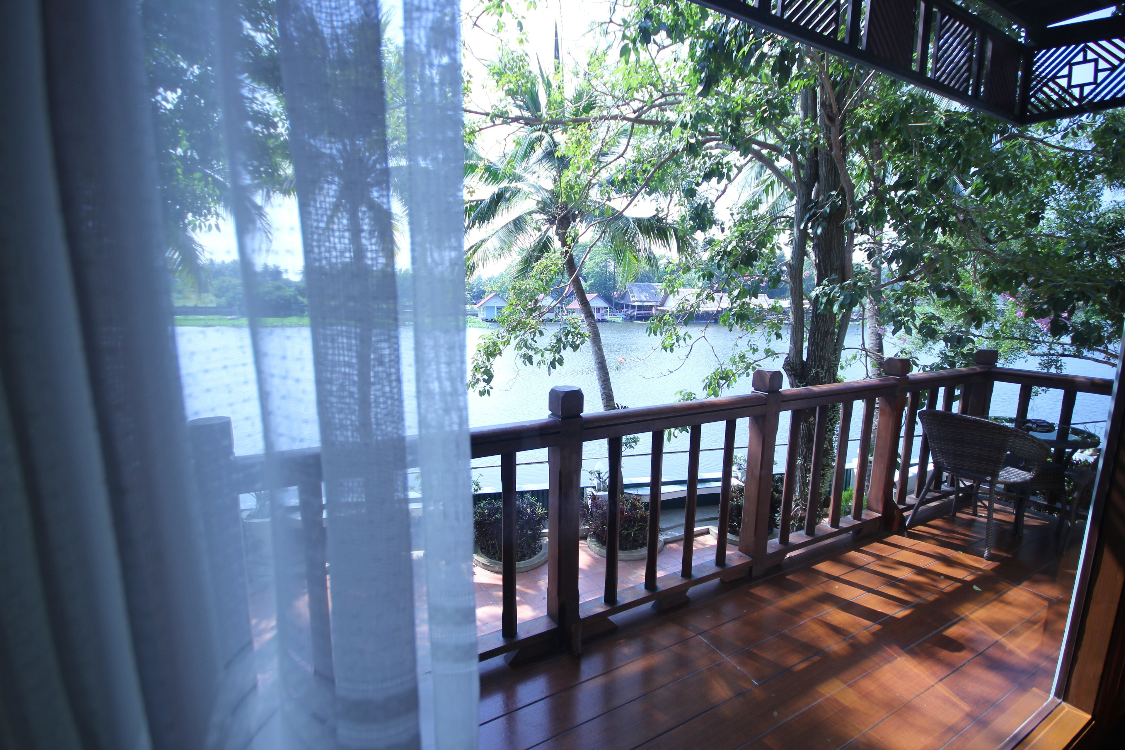 luxury suite | balcony