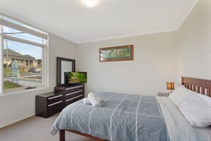 Apartamento, 2 habitaciones | 2 dormitorios, tabla de planchar con plancha, cunas gratuitas