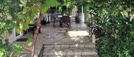 Villa, 4 Bedrooms (Ermis) | Terrace/patio