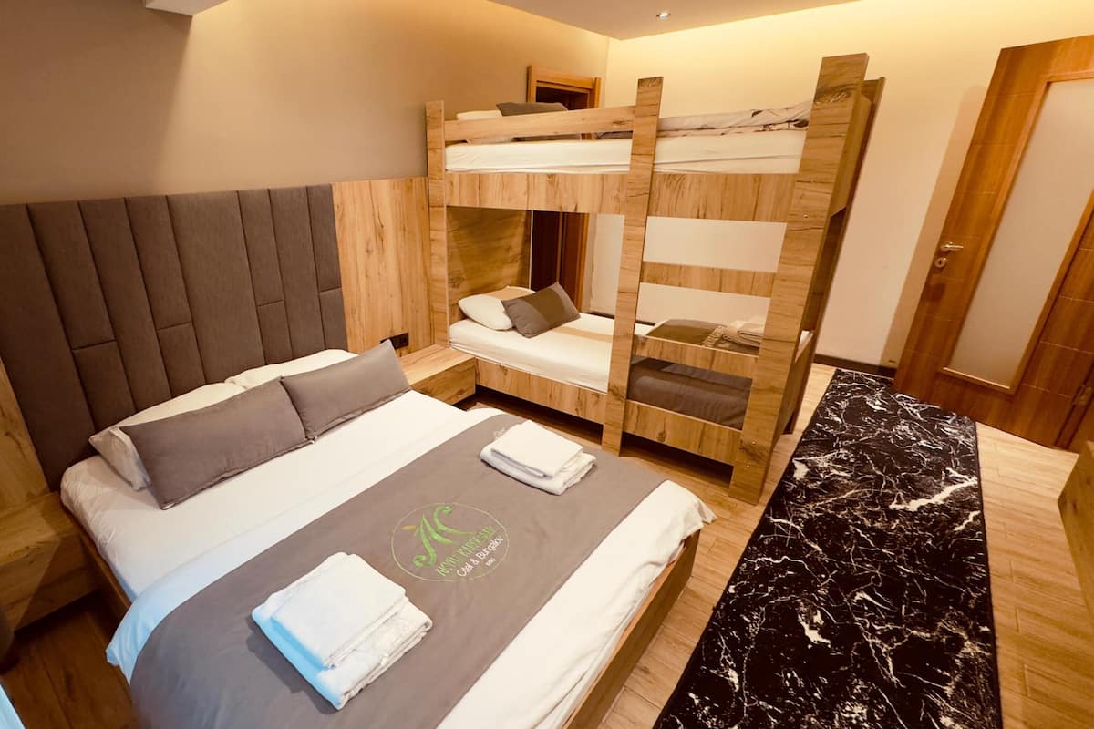 Exclusive Suite | Premium bedding, minibar, blackout curtains, soundproofing
