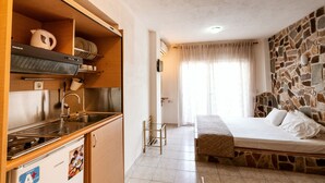 Economy Studio (Semi Basement ) - Stefanidis Apartments (Volvi)