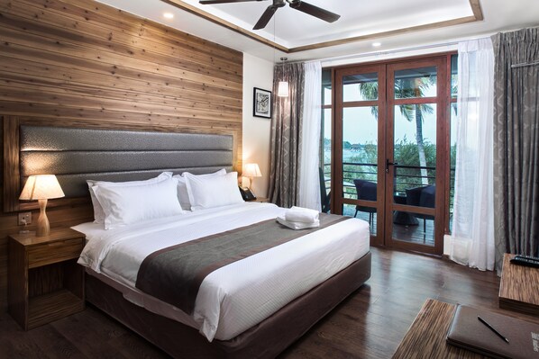 Premium bedding, down duvets, minibar, in-room safe