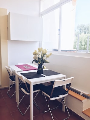 Breakfast area - Hostel 1850 (Loulé)