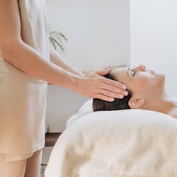 Couples treatment rooms, sauna, hot tub, steam room, Turkish bath