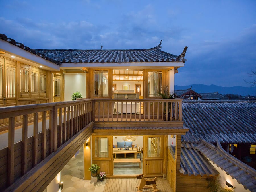 Deluxe King Room with Balcony | Exterior