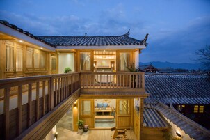 Habitación, balcón | Exterior