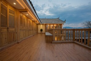 Interior - Jianshe (Lijiang)