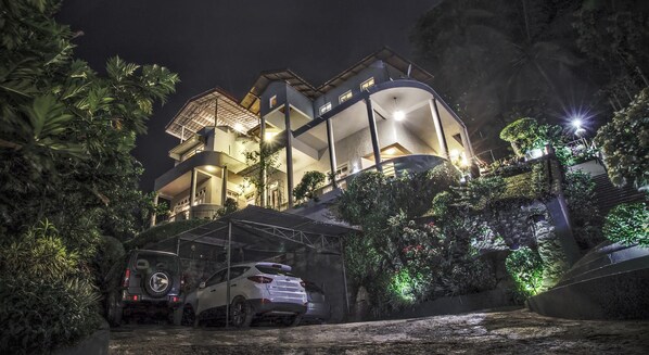 Front of property - evening/night - Marvel Hills Kandy (Kandy)