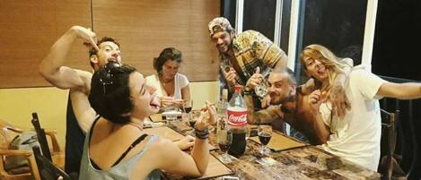 Basic-Doppel- oder -Zweibettzimmer | Wohnbereich