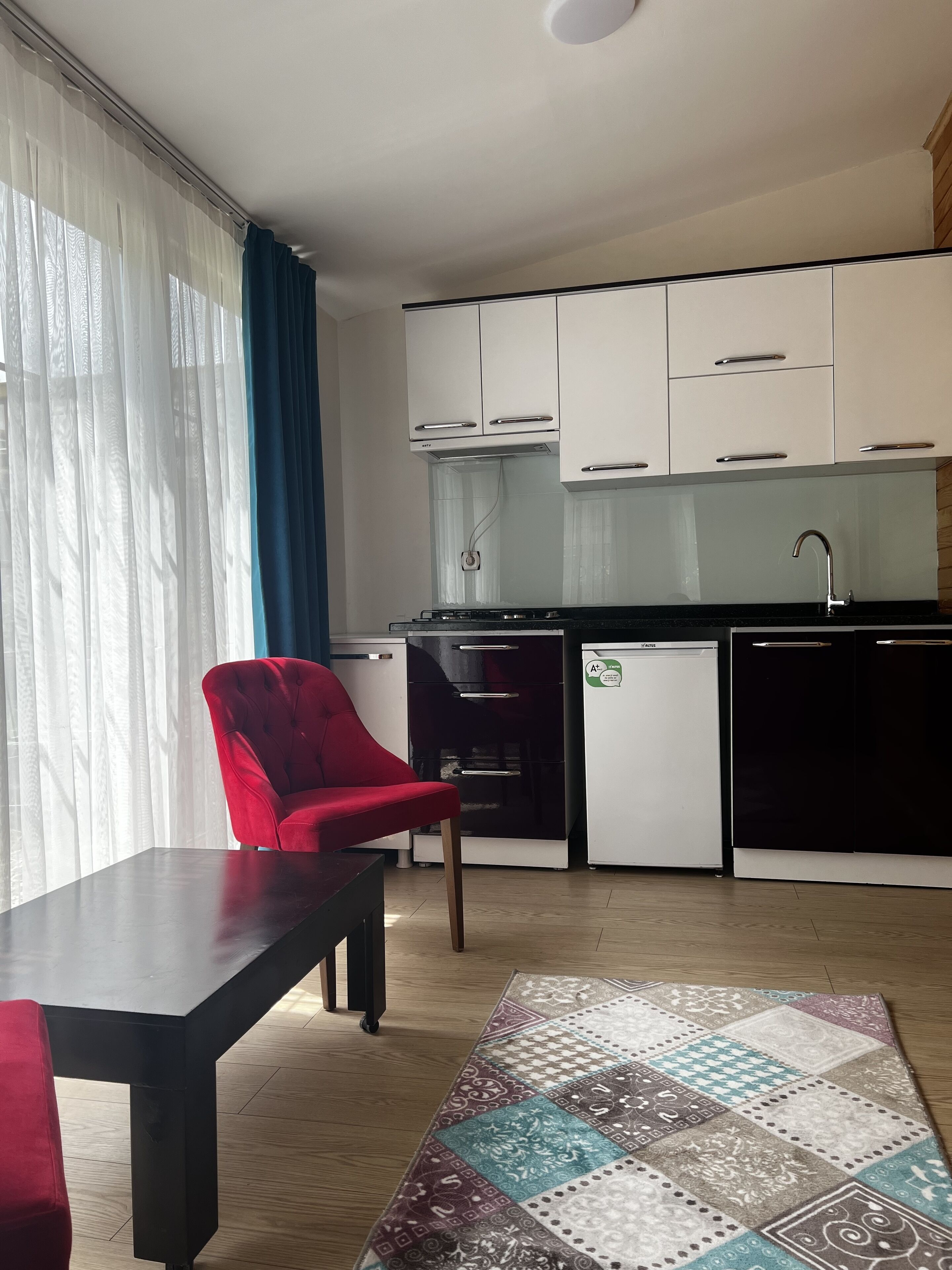 family bungalow | private kitchen | stovetop, electric kettle