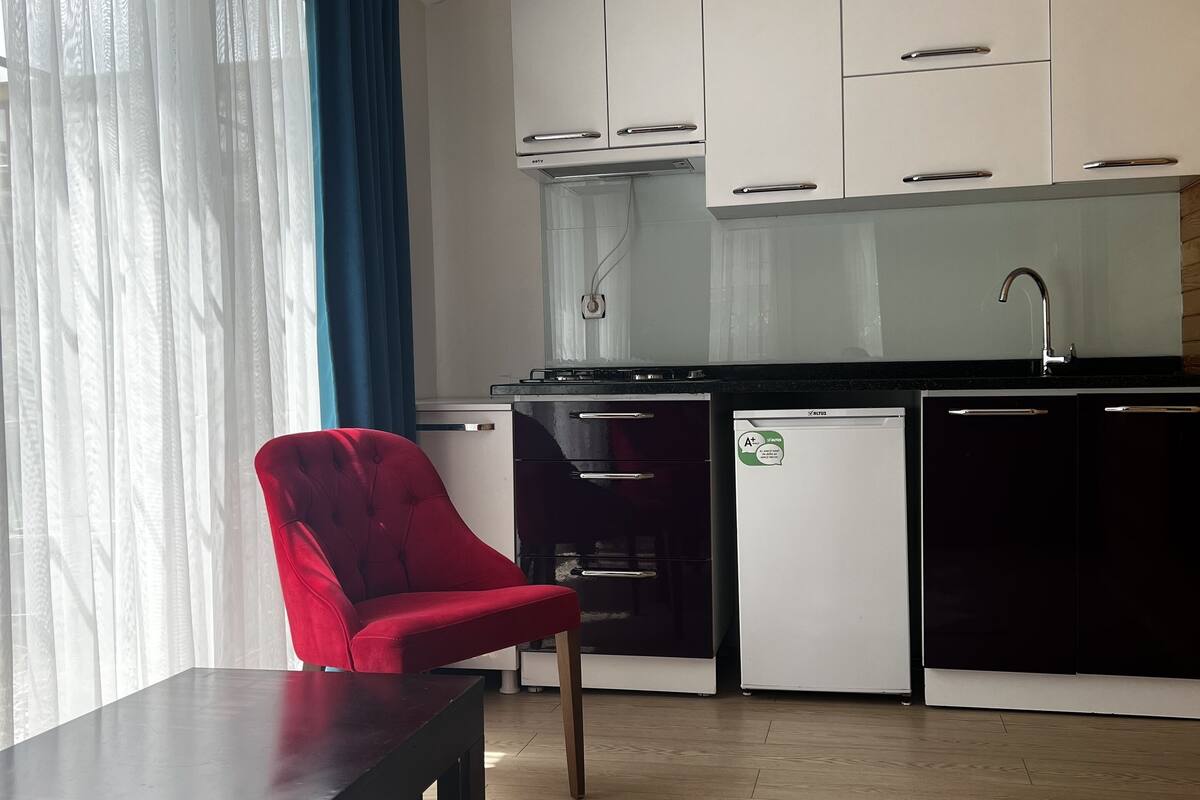 family bungalow | private kitchen | stovetop, electric kettle