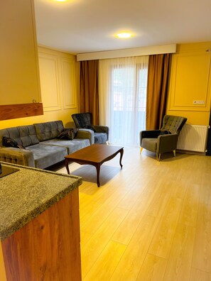 Family Apartment, 2 Bedrooms, River View, Mountainside | 1 bedroom, minibar, individually furnished, desk