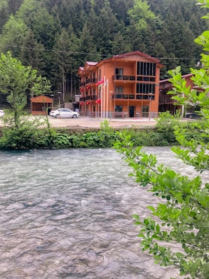 Exterior - Mego Suite Otel (Çaykara)