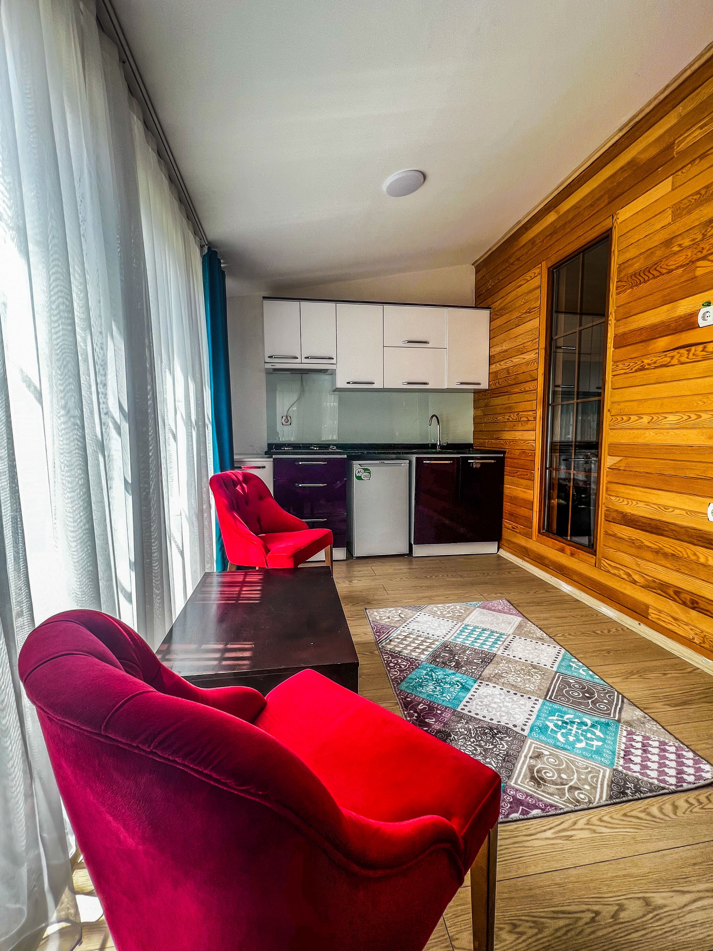 family bungalow | private kitchen | stovetop, electric kettle