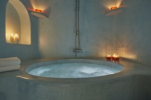 Villa, 2 Bedrooms, Private Pool | Jetted bathtub - Villa Agrikoia (Santorini)