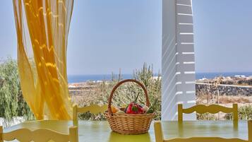 Quang cảnh ban công