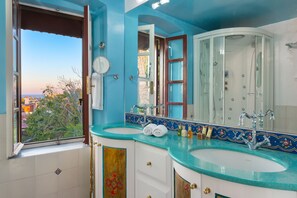 Royal Suite, Hot Tub, Sea View (Grand Master) | Bathroom sink - Nikos Takis Fashion Boutique Hotel (Rhodes)