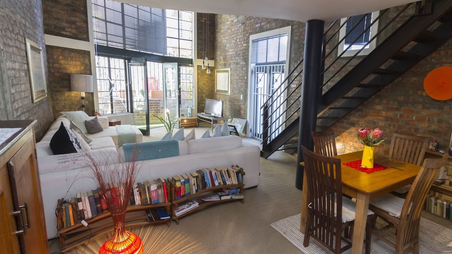 Chic Loft In The Heart Of Cape Town