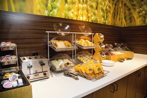 Tägliches inbegriffenes Frühstücksbuffet