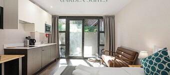 Westciti Caroco Aparthotel