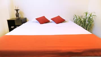 Habitación doble superior, 1 cama matrimonial, cocineta | 1 habitación y wifi gratis