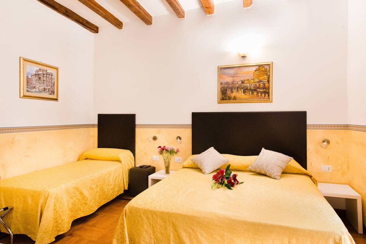 Classic Triple Room, City View