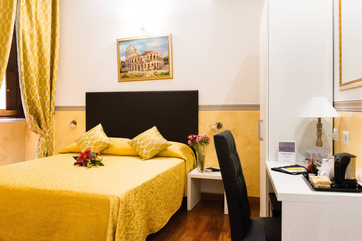 Classic Double or Twin Room, City View
