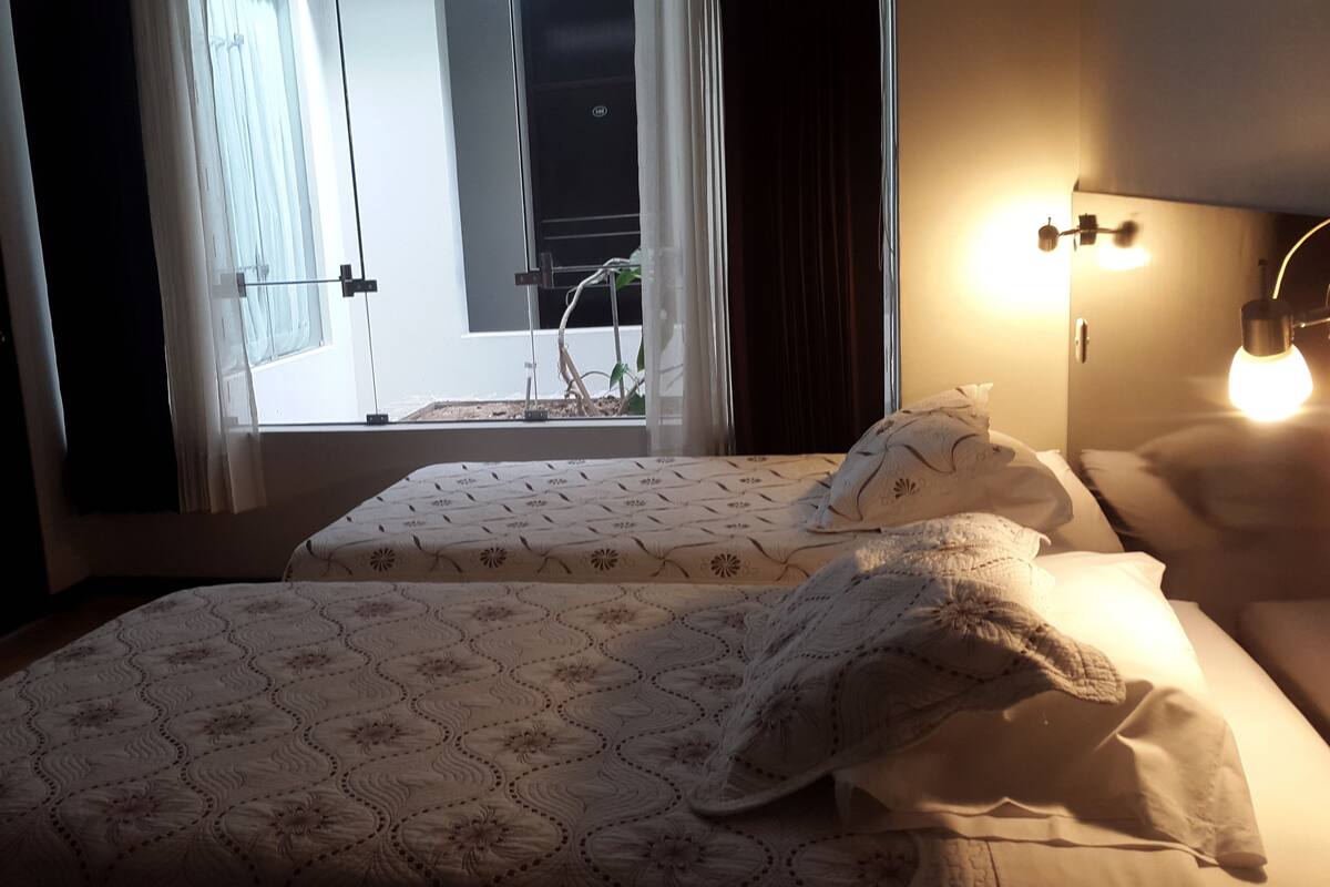 Chambre avec lits jumeaux